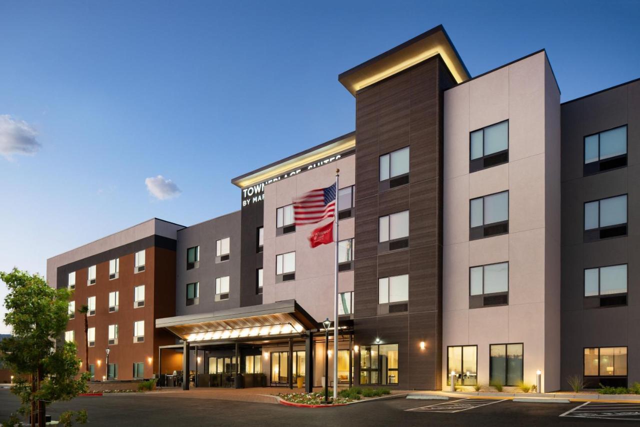 Towneplace Suites By Marriott Las Vegas North I-15 Exteriör bild